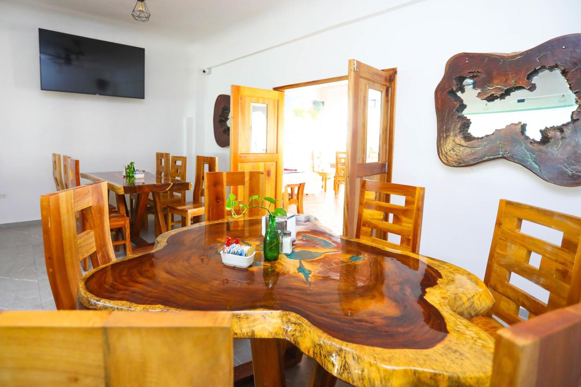 Hotel Maria De Lourdes Cancun Bagian luar foto