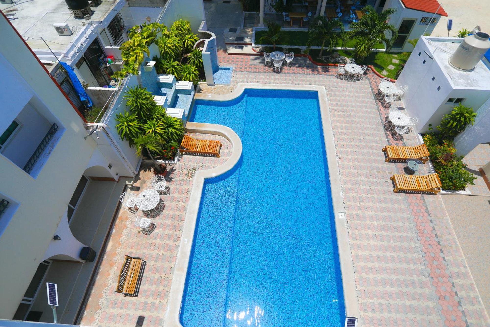 Hotel Maria De Lourdes Cancun Bagian luar foto