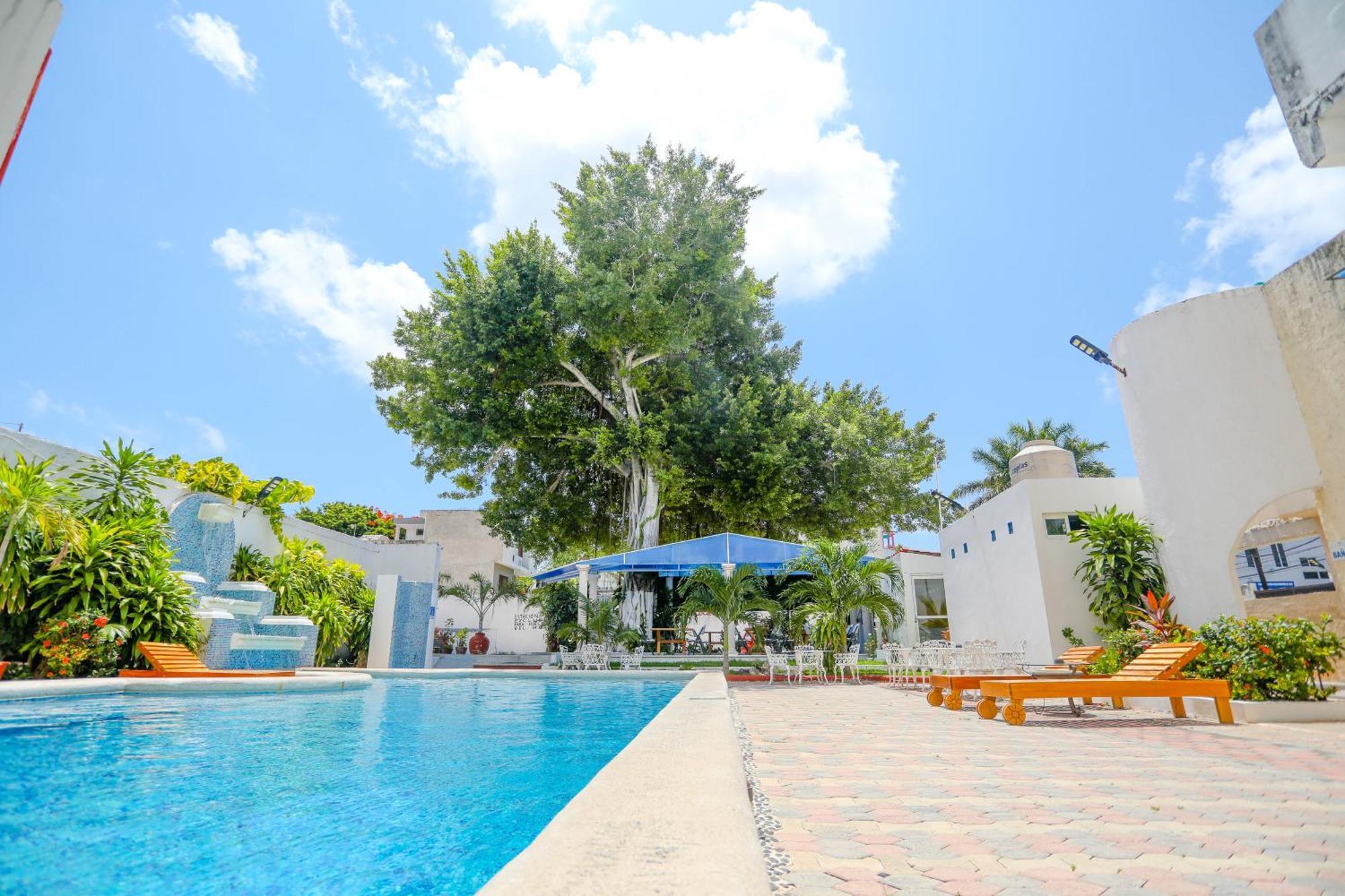 Hotel Maria De Lourdes Cancun Bagian luar foto