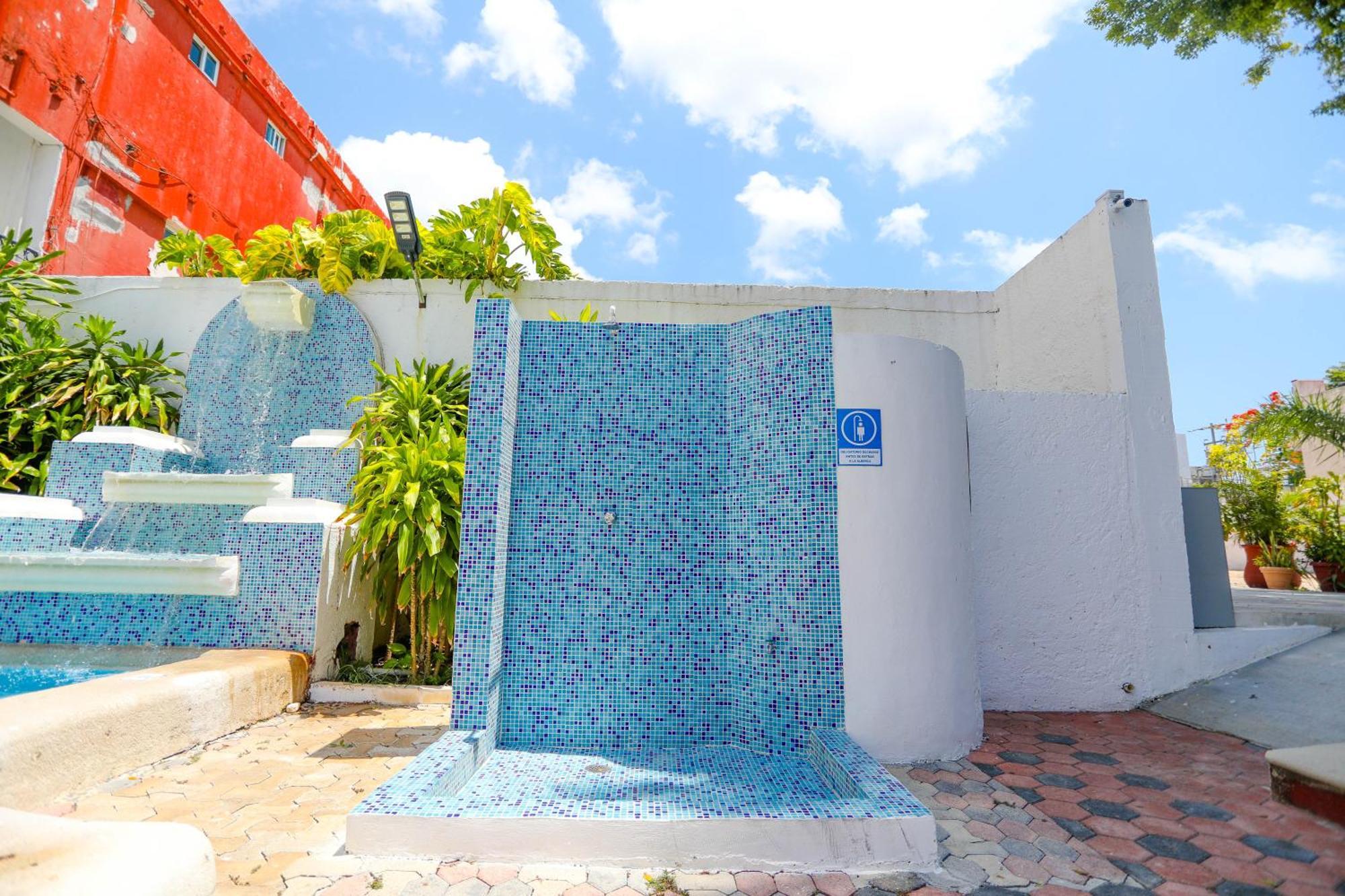 Hotel Maria De Lourdes Cancun Bagian luar foto