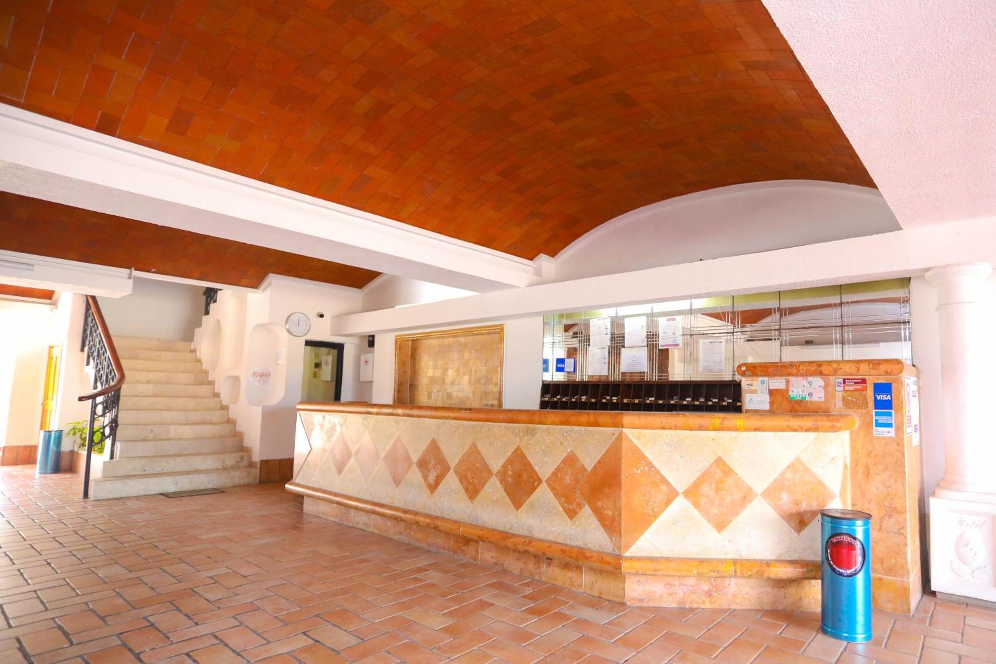 Hotel Maria De Lourdes Cancun Bagian luar foto